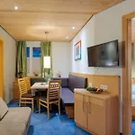 Gradiva Apartments