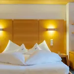 Gradiva Apartments
